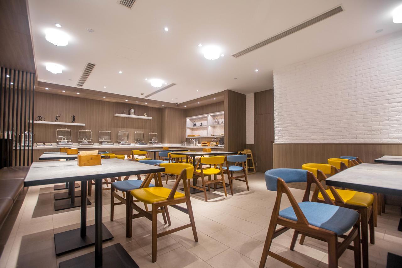 Hanting Premium Hotel Shanghai Plaza 66 Bagian luar foto